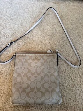 Coach Beige and Chalk Signature Crossbody